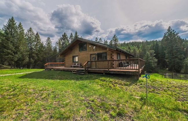 Larch Lodge Secluded Cabin! - Foto 1