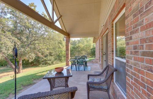 Quaint Noble Home 6 Mi to University of Oklahoma! - Photo 3