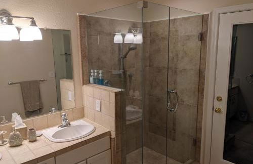 Heated Pool - Spacious, Cheerful Home 5br/3bath - Foto 18