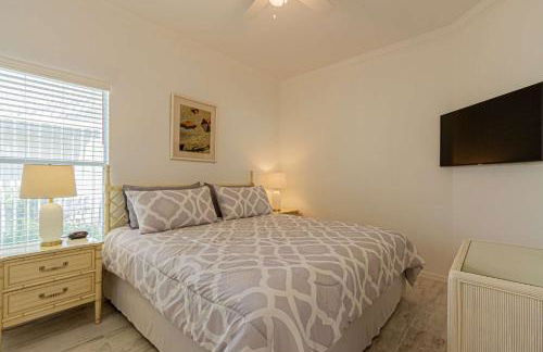 Crown Pointe- Lochwood Ct. - Photo 25