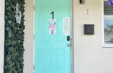 Stunning Little Havana Suites Close to airport, Calle Ocho, Brickell, Wynwood and the Beaches - Free Parking - Foto 6