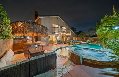 Entire Private Home with 4 Bedrooms, Pool, Hot Tub, King Bed, Garage, Available Now - Foto 2