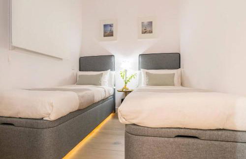 Location-Comfort-Design-Quality - Photo 42