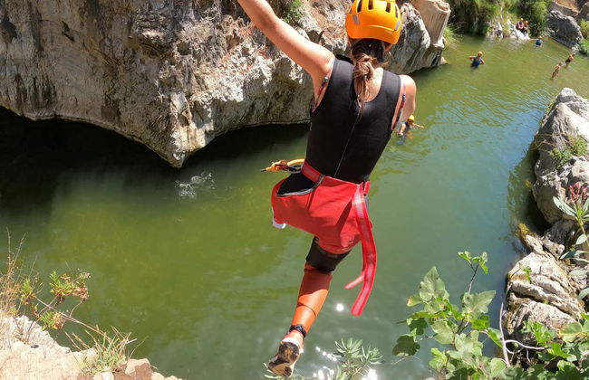 Barranquismo en el río Guadalmina - Foto 4