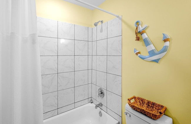 Boathouse - Photo 68