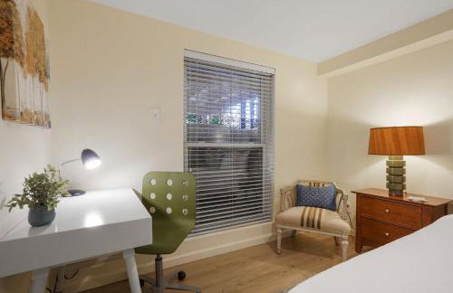 NEW Classy Dupont-Logan Apt Parking - Foto 16