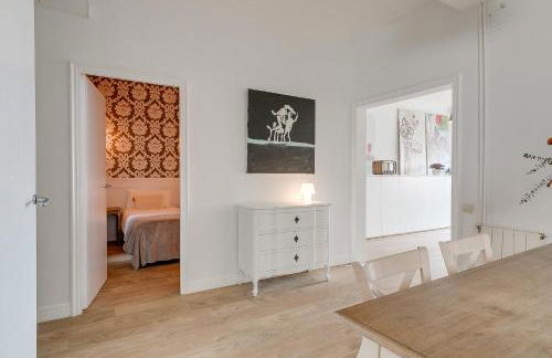 Rambla Catalunya Sky - Photo 40