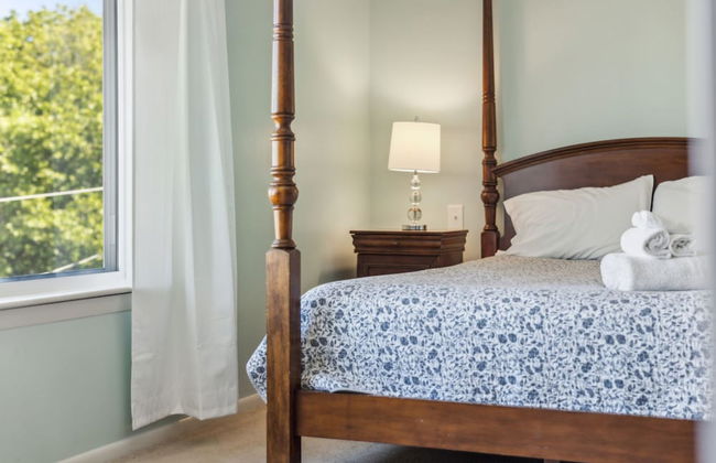 Neptune s Nook 5 min From Oceanfront w Pool - Foto 31