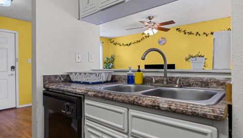 The Yellow Room - Foto 4