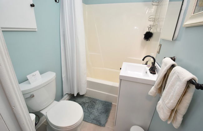 Extra Entertainment Space Just 7 Blocks to ND Campus 54211 - Photo 7