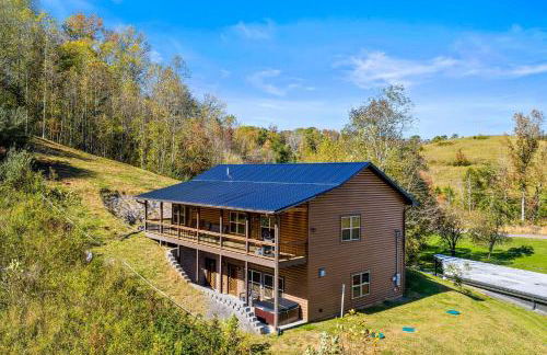 Swimming in the Smokies by American Patriot Getaways - Foto 76