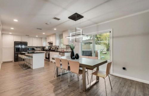 Luxury Home w Hot Tub near AT&T Stadium - Foto 10