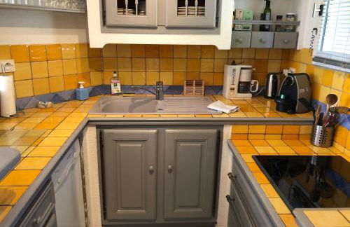 Appartement 60m2 - 2 Chambres à une minute des plages, parking privé - Foto 10