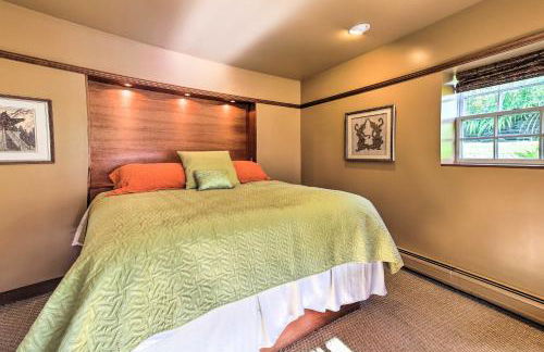 Lovely Brookfield Home with Private Deck and Views - Foto 10