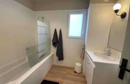 Magnifique Appart rénové Evian Duplex vue Lac 8 pers - Foto 33