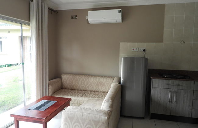 2 Bedroomed Apartment With En-suite and Kitchenette - 2069 - Foto 16