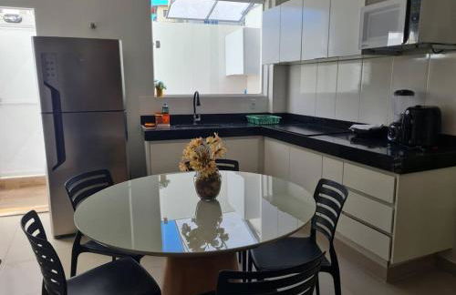 Apt B com ar tv smart e garagem - Foto 22