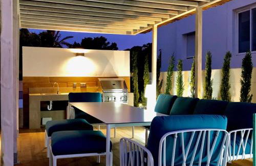 5 bedroom villa in Cala Vadella - Foto 32