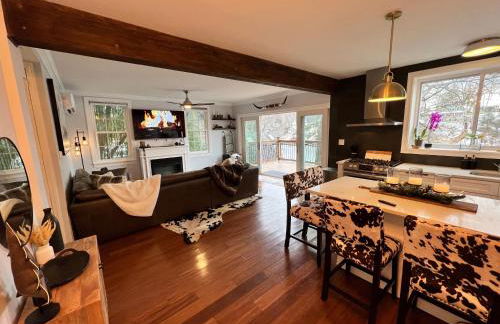 Cozy Cabin On the Lake with HotTub - Foto 6