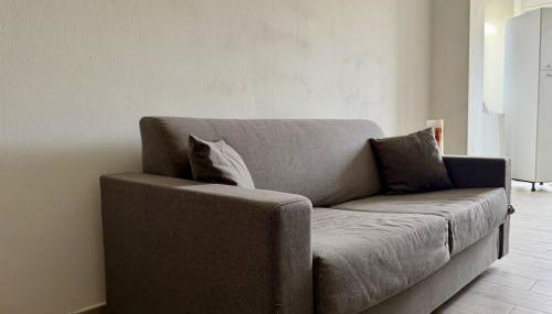 HOST4U - Vista Valle a pochi passi dalla Stazione e Centro di Imperia - Foto 1