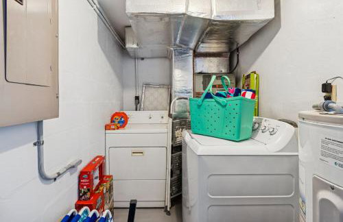 Elegant Largo Retreat, Sleeps 8, 10 Mins to Beach - Foto 43