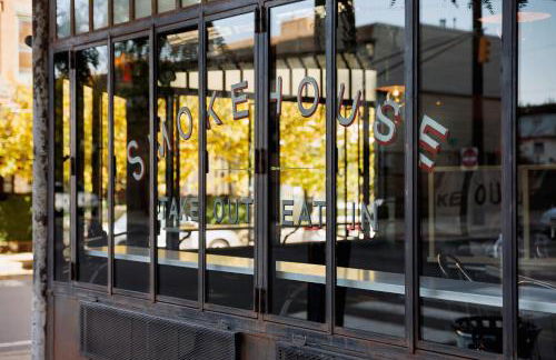 Downtown JC 1 BR w Work Setup by Anyplace - 11757 - Foto 42