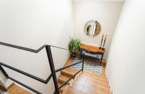 Dom nad jeziorem z prywatnym pomostem i lodka - Wifi i parking w cenie - Foto 10