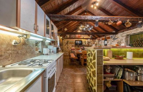 Gorgeous Home In Benkovac - Photo 24