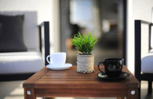 Black & White Studios - Photo 30