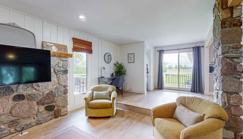 Minutes from it All - Foto 4