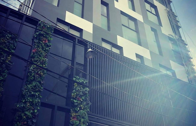 The Sargon - Photo 1