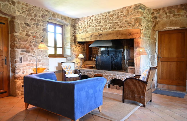 Restful Villa in Largentiere With Swimming Pool - Foto 27