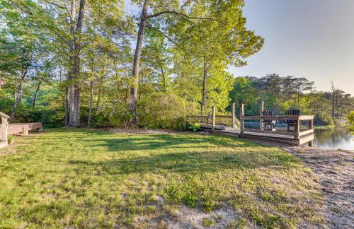 Waterfront Lancaster Cabin ~ 10 Mi to Kilmarnock! - Photo 26