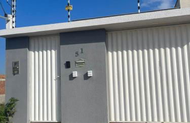 Casa com 1 quarto - Foto 1