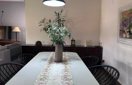 Casa com Piscina no Centro - 13 pessoas - Churrasqueira - Elegante - Foto 9