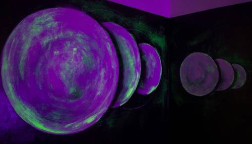 Artful Retreat - King Bed, Work Desk, WIFI, Unique Murals, Perfect for Business Travelers, Downtown & Near Universal Studios - Foto 3