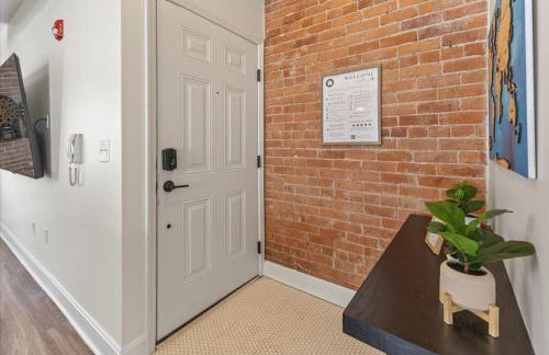 Top Floor - Mass Ave in Heart of Indy with Balcony - Foto 39