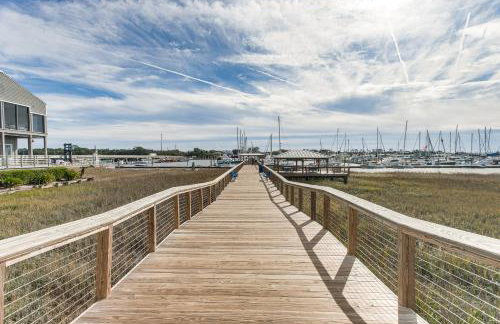 Breezy St Simons Hideaway with Waterfront Views! - Photo 33