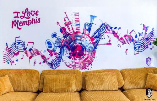 The Stallion #209 - Walk to Museums, Luxe Loft with free gated & covered parking - Foto 9