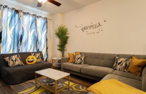 Blessed HOME for blessed guests at the Domain Mall - Foto 17