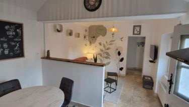 Maison avec terrasse et jardin - Foto 5