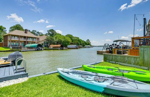 Exquisite Canal-Front Home Access to Lake Conroe! - Foto 2