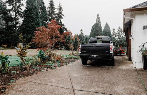 Stunning waterfall with spacious peaceful retreat - Foto 52