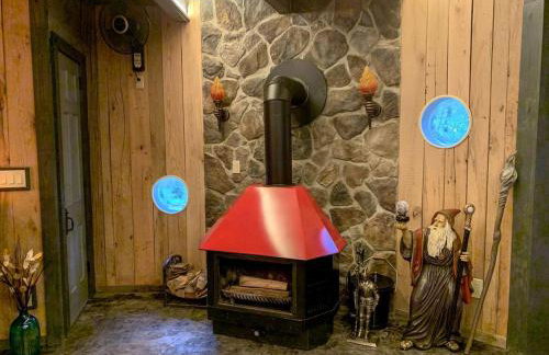 Unique Hobbit House Accommodation with a Private Hot Tub in Shenandoah, Virginia - Foto 24