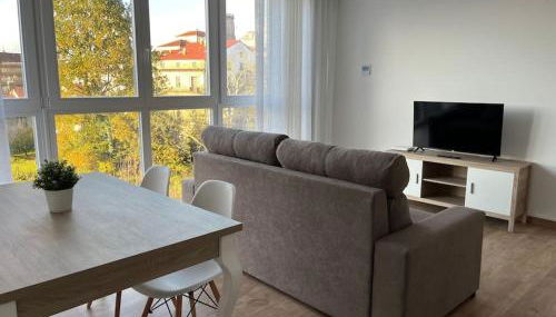 Apartamento céntrico con vistas - Photo 4