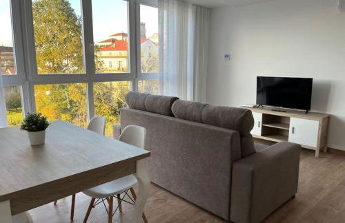 Apartamento céntrico con vistas - Photo 4