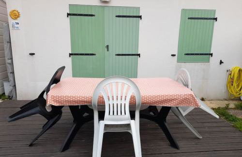 Maisonnette à deux pas de la plage dans résidence calme - Foto 36