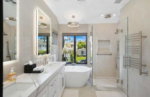 Poinsettia Palms - Chic & Luxe Patio Near Beach - Foto 3