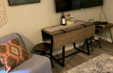 YoBee! Park Reservation Included! Heart of Yosemite - Homey Studios and Breakfast - Foto 75