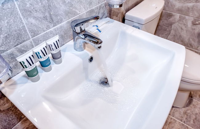 JnB Family Hotel - Photo 68